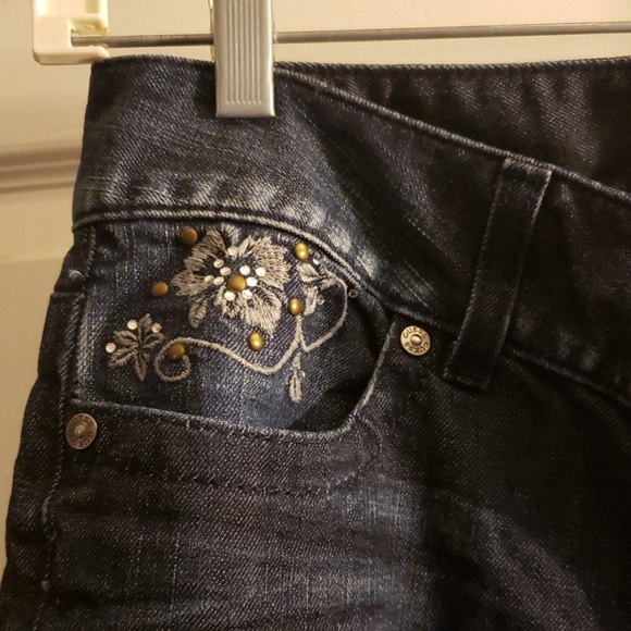 Guess Jeans - Picture 4 of 7